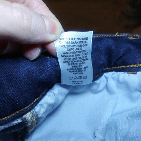 3/$18 Maurices Dark Wash Denim Jeggings - Picture 9 of 10